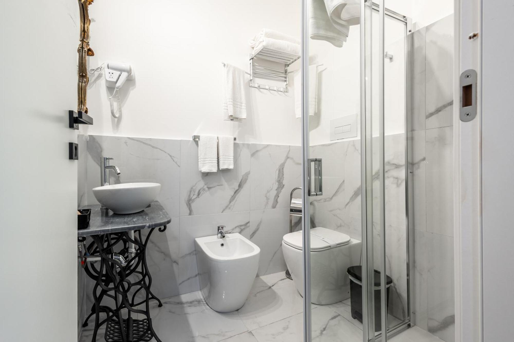 Soho Piaggiarelle By Dasso - Guest House Viterbo Buitenkant foto