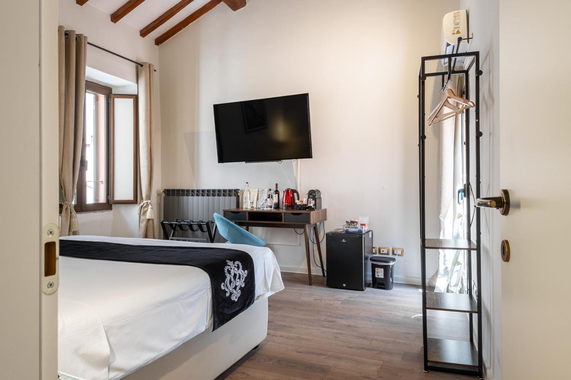 Soho Piaggiarelle By Dasso - Guest House Viterbo Buitenkant foto